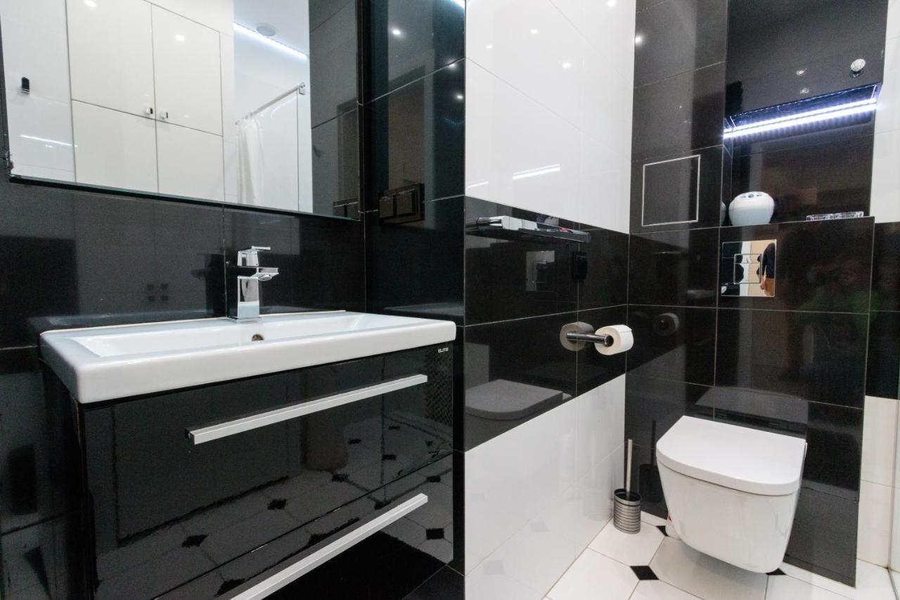 Rental Apartments Krochmalna Warsaw Exterior photo