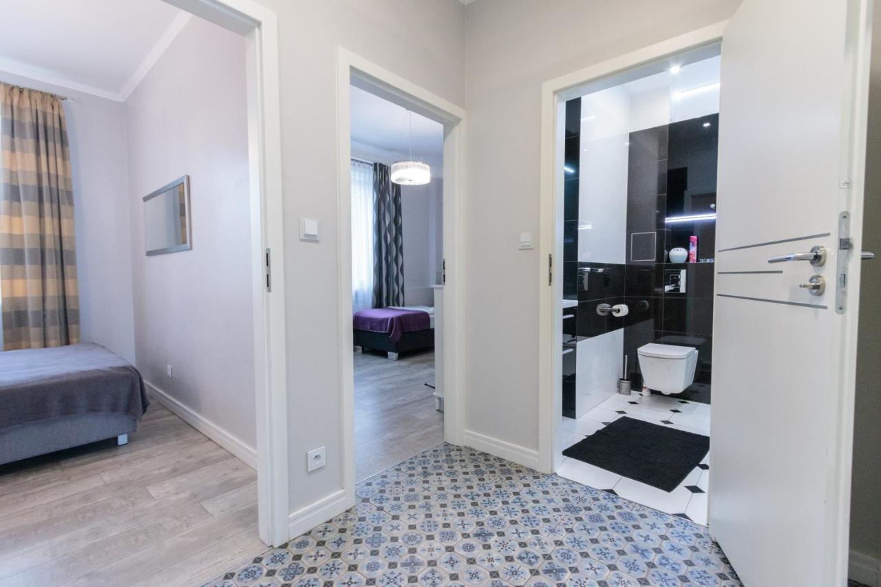 Rental Apartments Krochmalna Warsaw Exterior photo