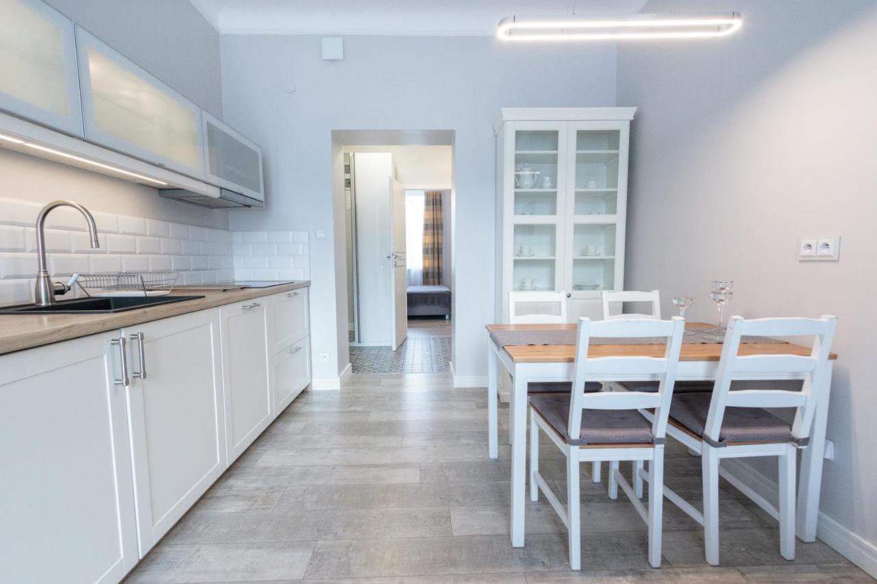 Rental Apartments Krochmalna Warsaw Exterior photo